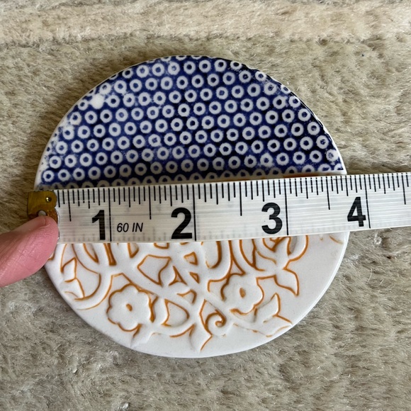 3 Ceramic Coasters - Picture 11 of 12